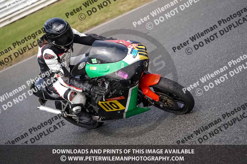 enduro digital images;event digital images;eventdigitalimages;mallory park;mallory park photographs;mallory park trackday;mallory park trackday photographs;no limits trackdays;peter wileman photography;racing digital images;trackday digital images;trackday photos